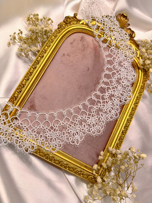 Heirloom Lace Choker for Brides – Handcrafted Wedding Necklace with Glass Beads