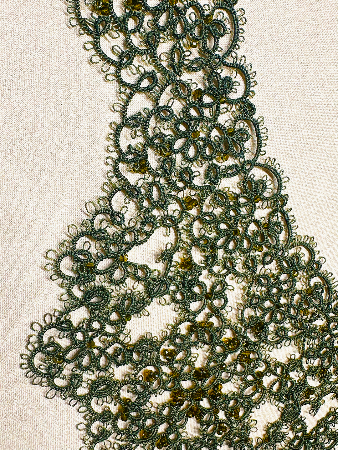 Elegant Handcrafted Tatted Lace Necklace with Glass Beads – 925 Silver Clasp