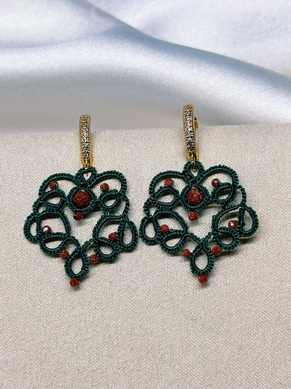 Jewelry set Necklace & Earrings with shimmering golden sandstone